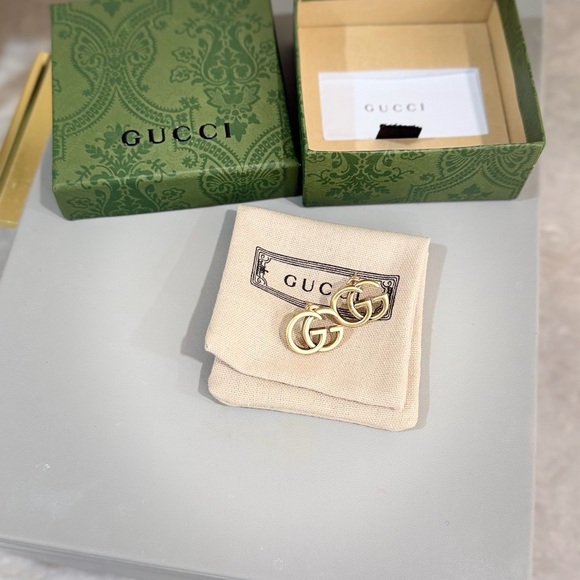 Gucci Gold Double G earrings - Picture 5 of 5